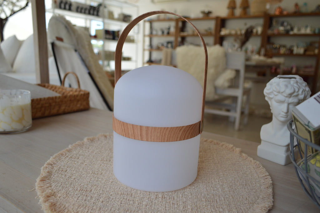 LAMPARA DE MESA LED INALAMBRICA MANIJA SIMIL MADERA